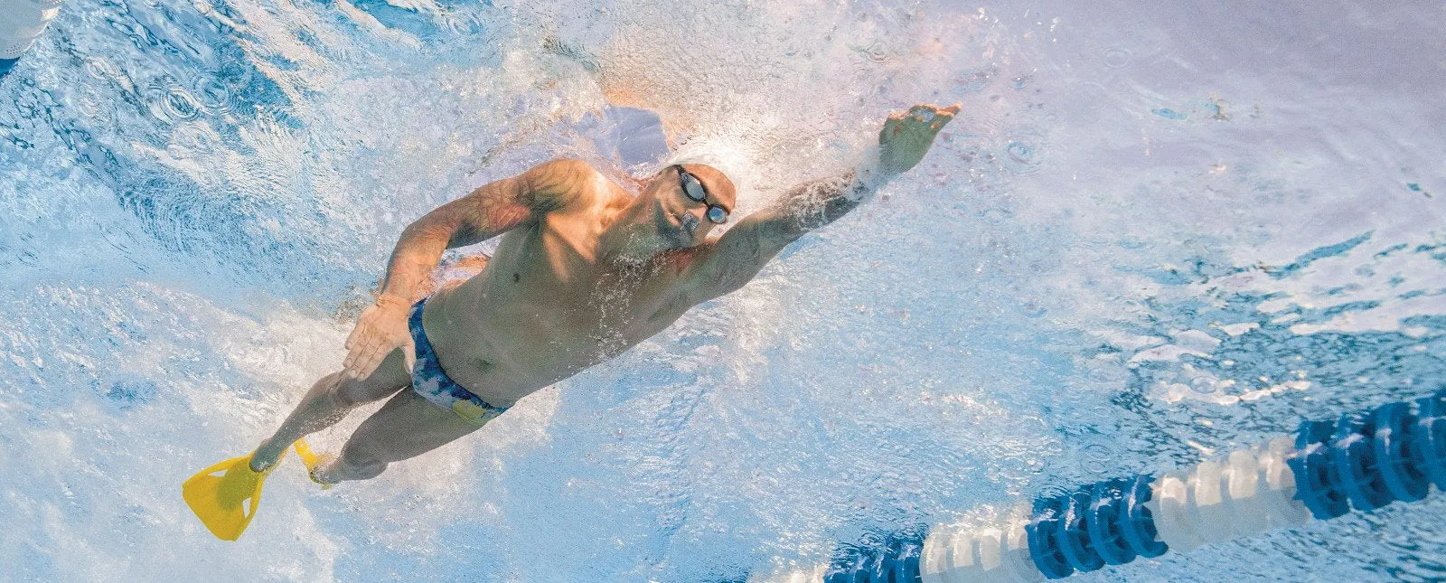 EDGE | COMFORTABLE, HIGH VELOCITY SWIM FINS