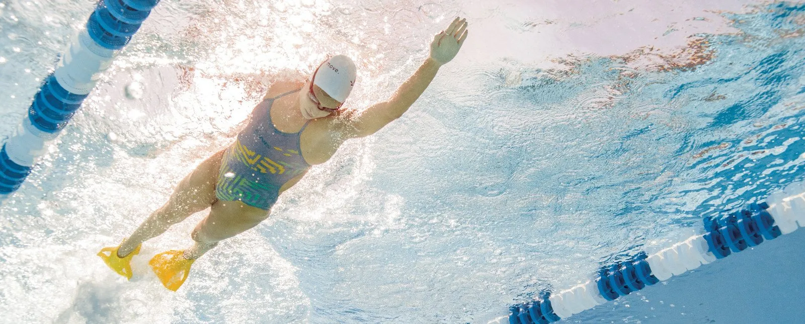 EDGE | COMFORTABLE, HIGH VELOCITY SWIM FINS